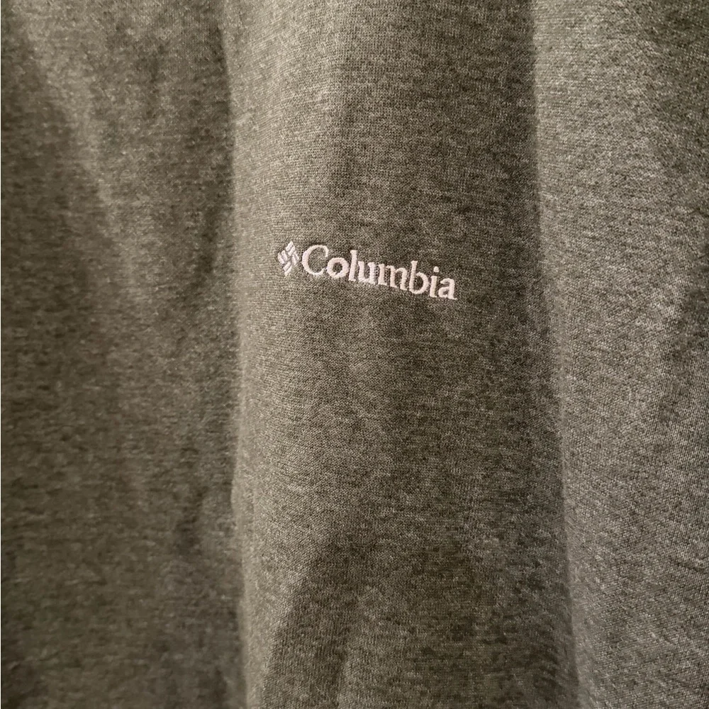 Columbia Men’s Fleece Crewneck Sweatshirt - Grey/Green
